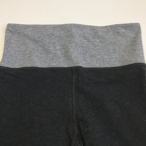 LULULEMON Athletica Gray Charcoal Adjustable Hem Wide Leg Pull On Crop Pant - Picture 4 of 11